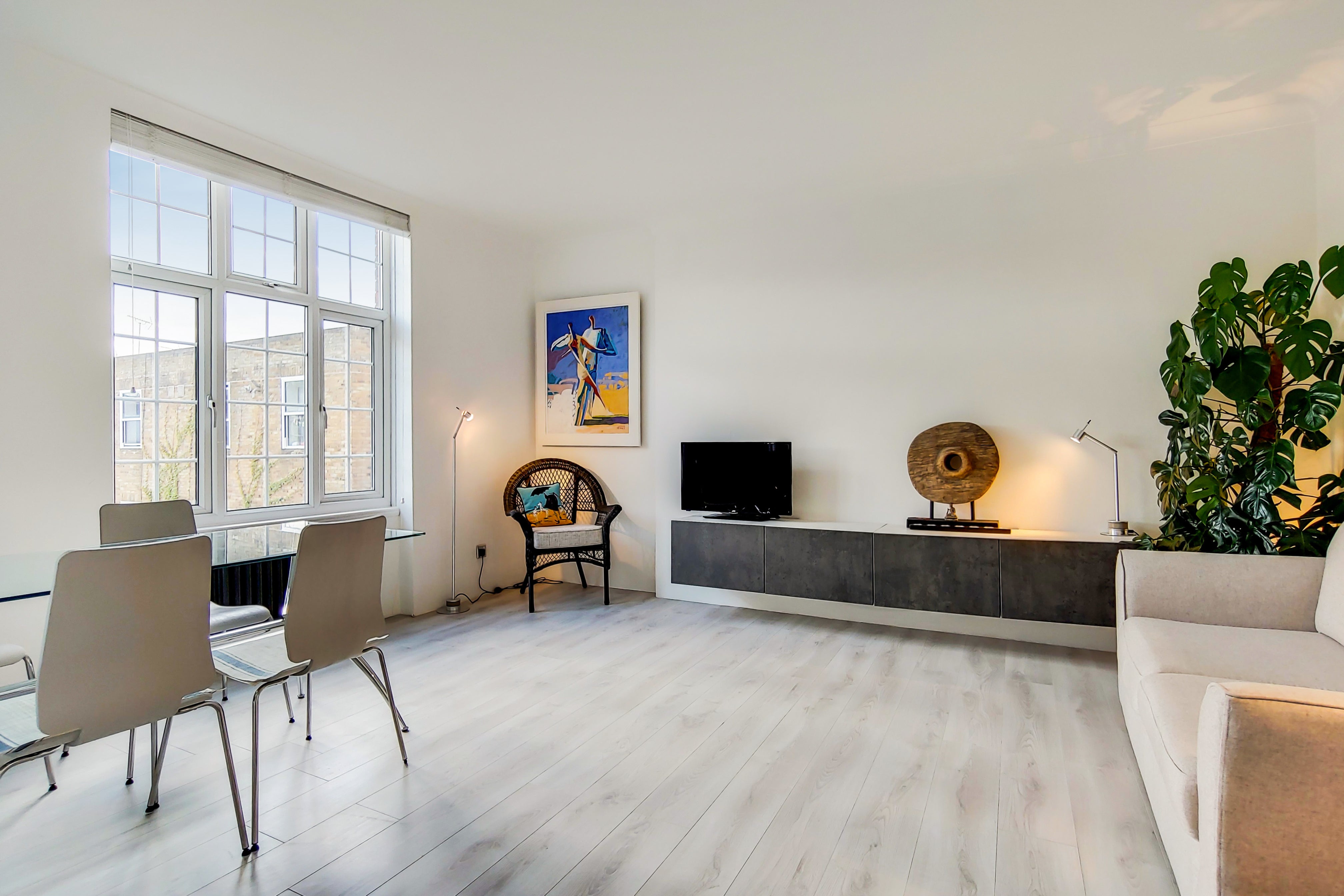 Flat Chelsea Manor Street in Greater London