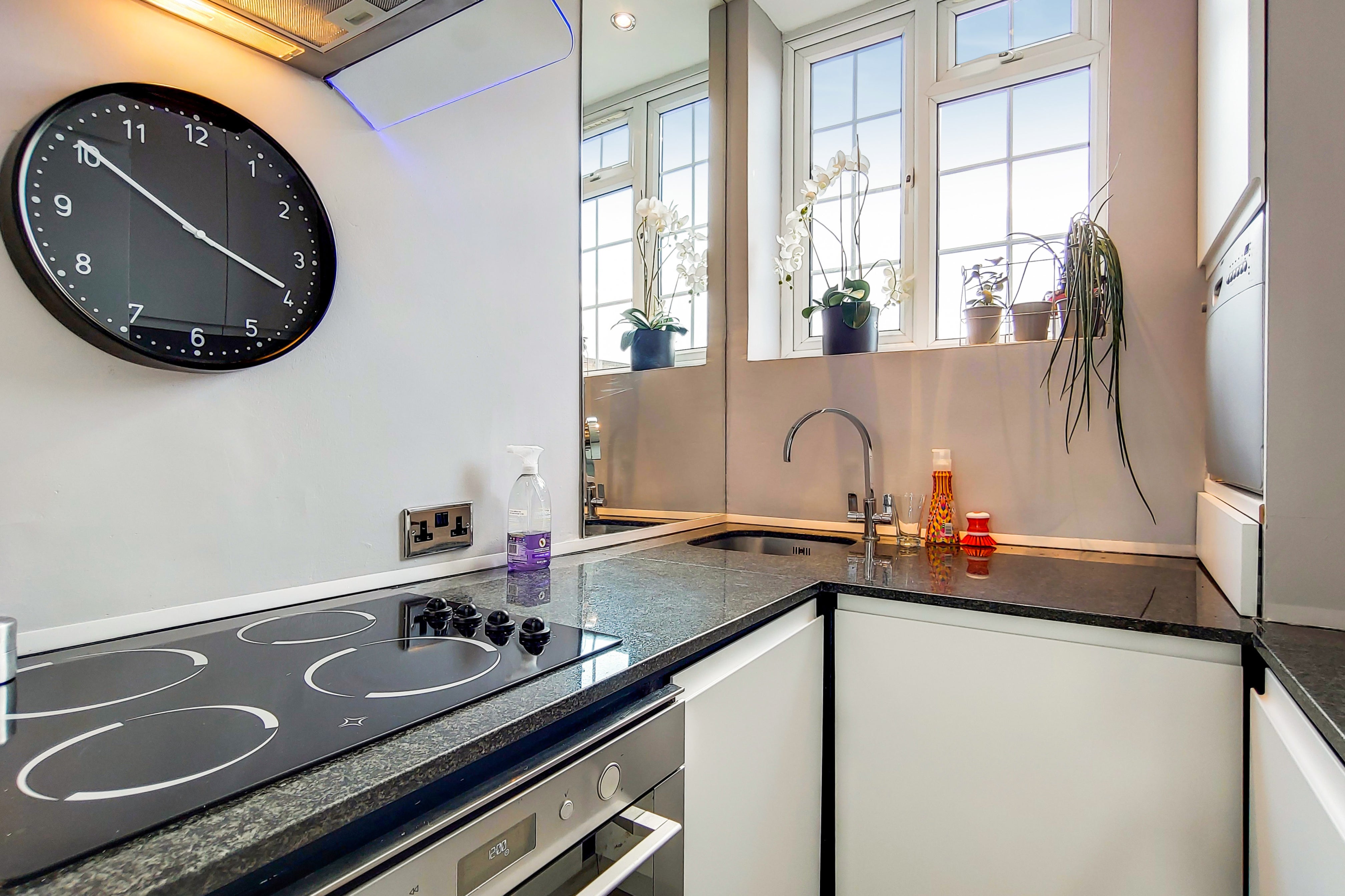 Flat Chelsea Manor Street in Greater London