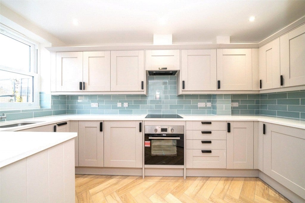 House Aston Close in Dacorum
