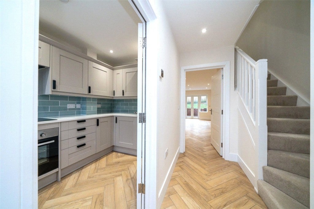 House Aston Close in Dacorum