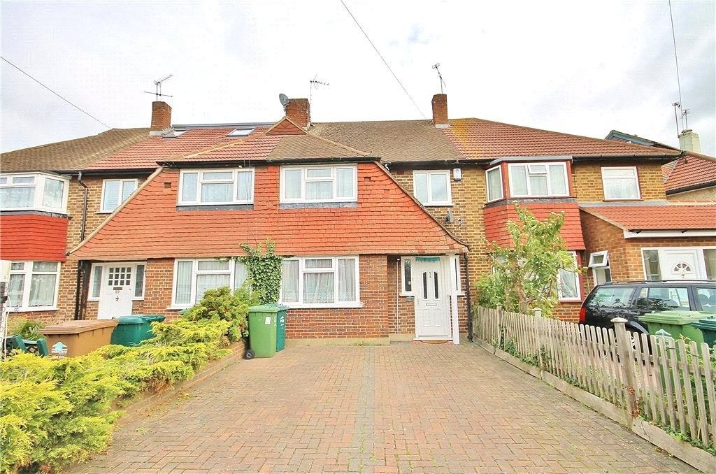 House Ashridge Way in Borough of Spelthorne