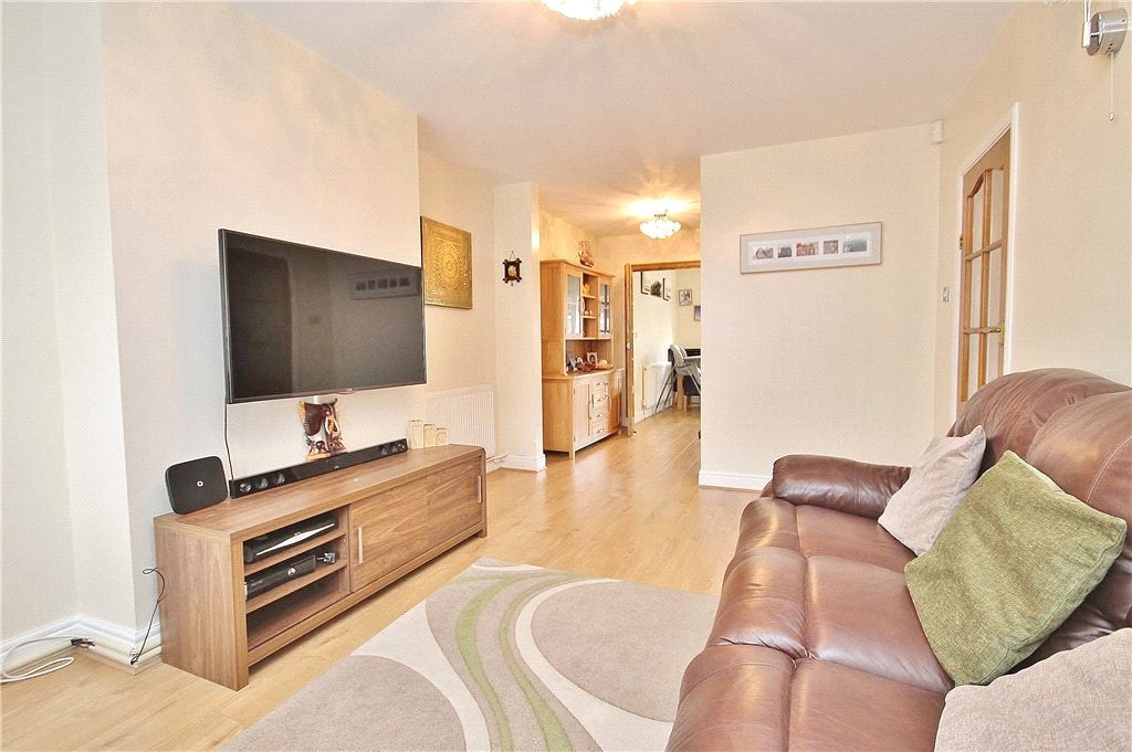 House Ashridge Way in Borough of Spelthorne