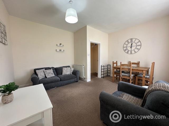 Flat Powis Place in Aberdeen City