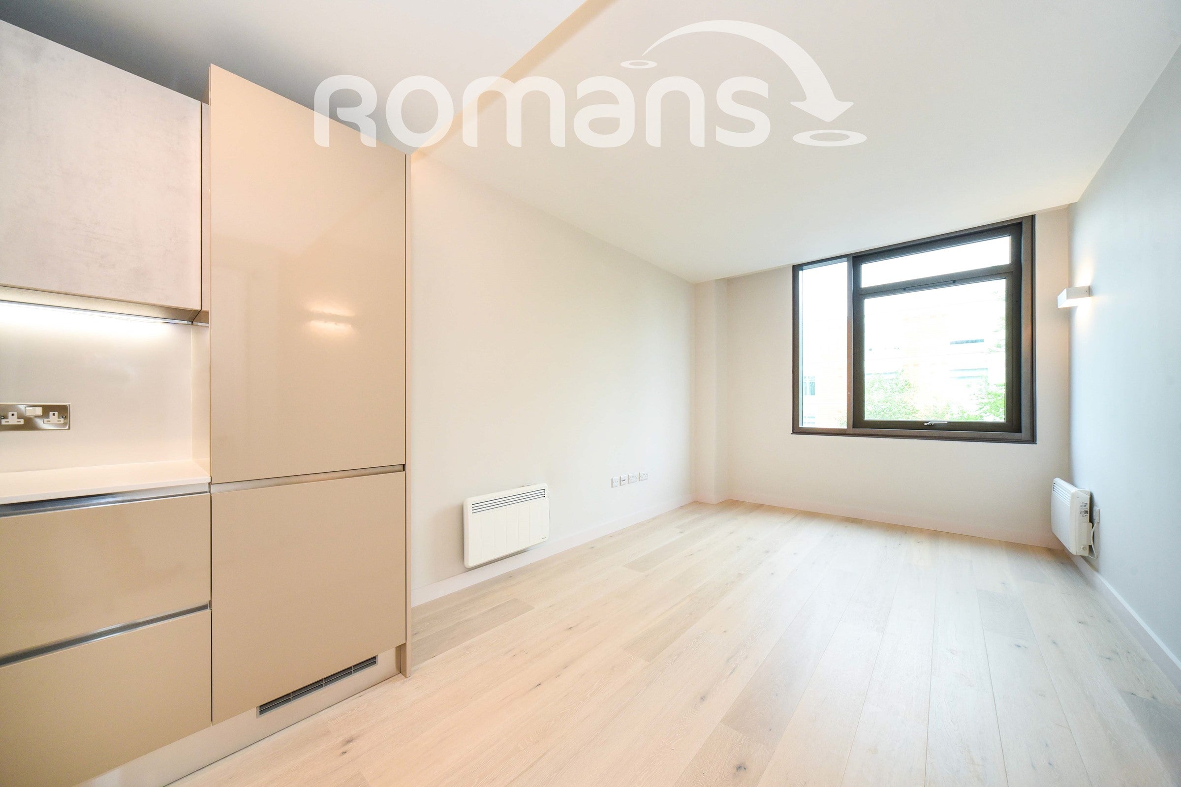Flat Wokingham Road in Bracknell