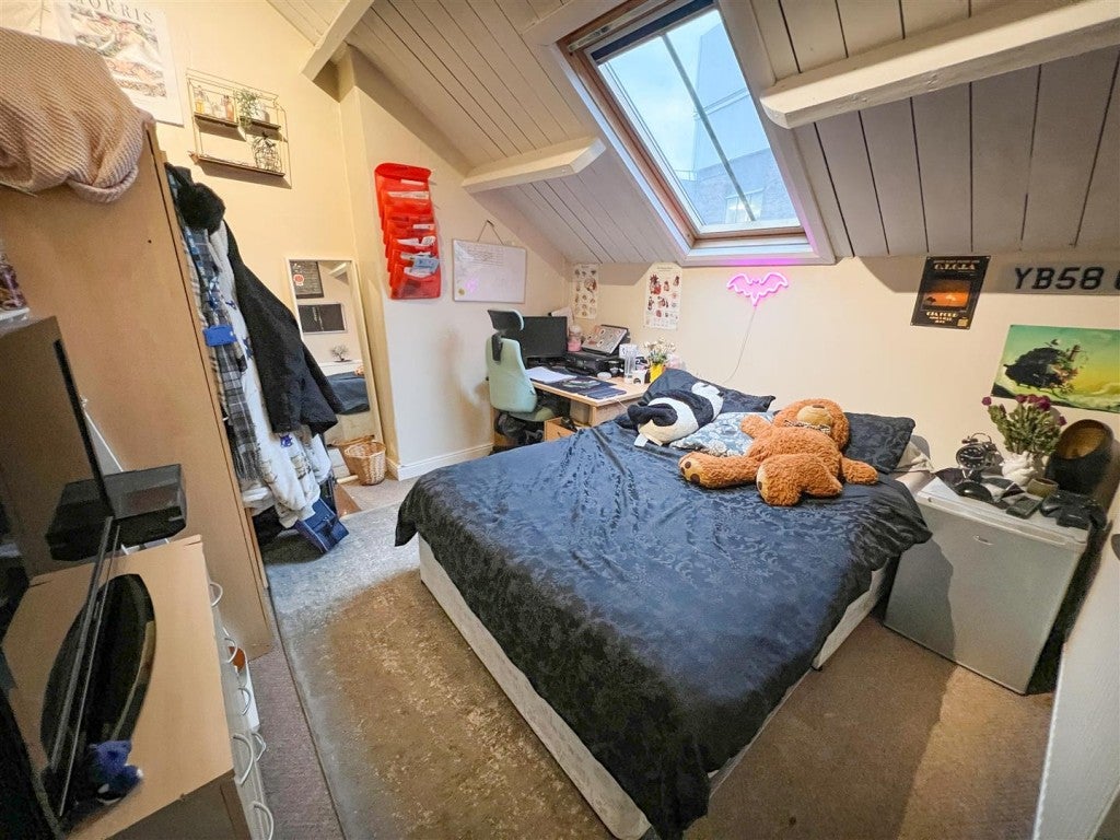 Flat Glossop Road in Sheffield