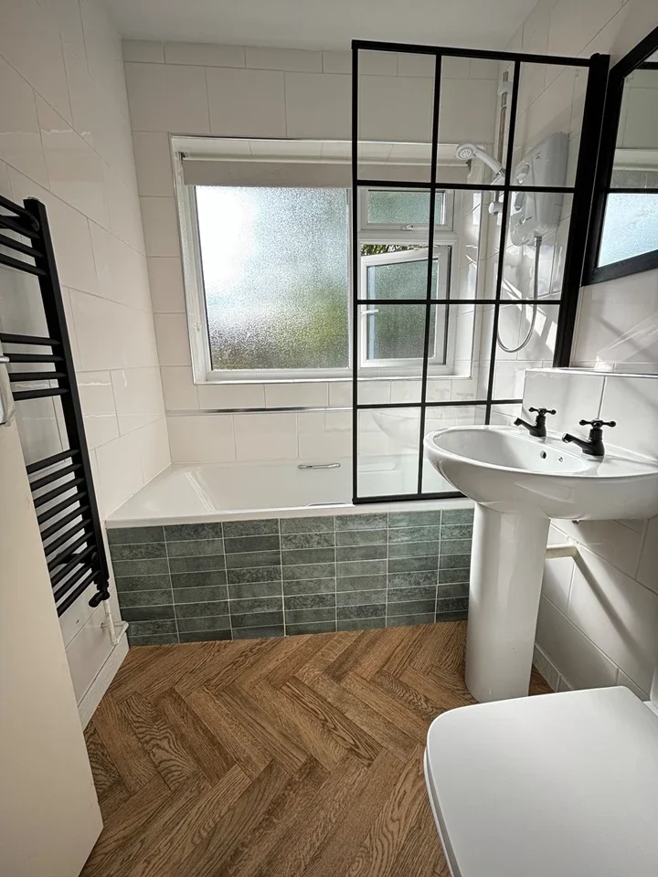 Flat Grangewood Court in Metropolitan Borough of Solihull