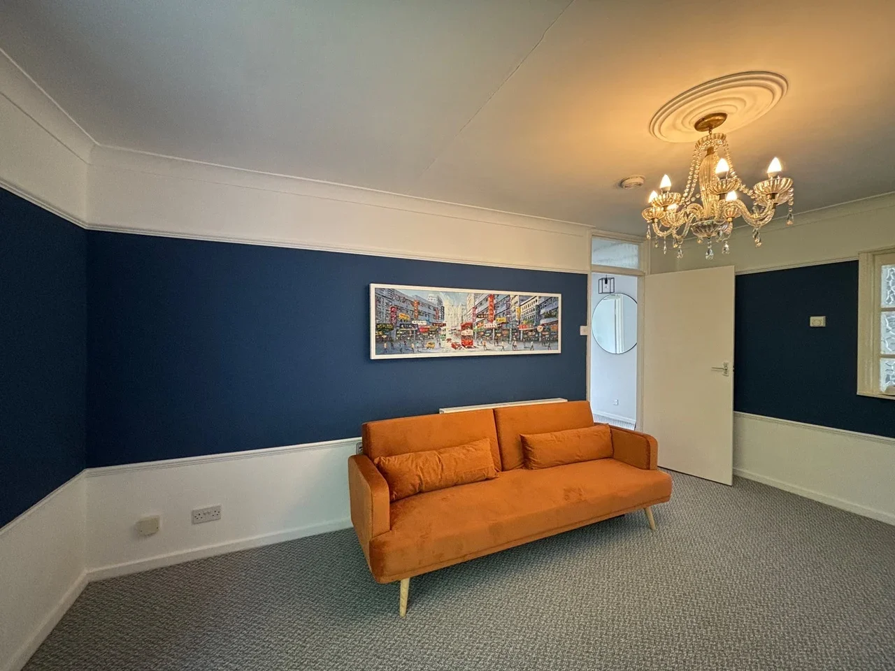 Flat Grangewood Court in Metropolitan Borough of Solihull