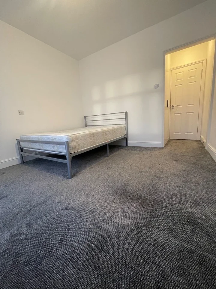 Room Berkshire Gardens in Greater London