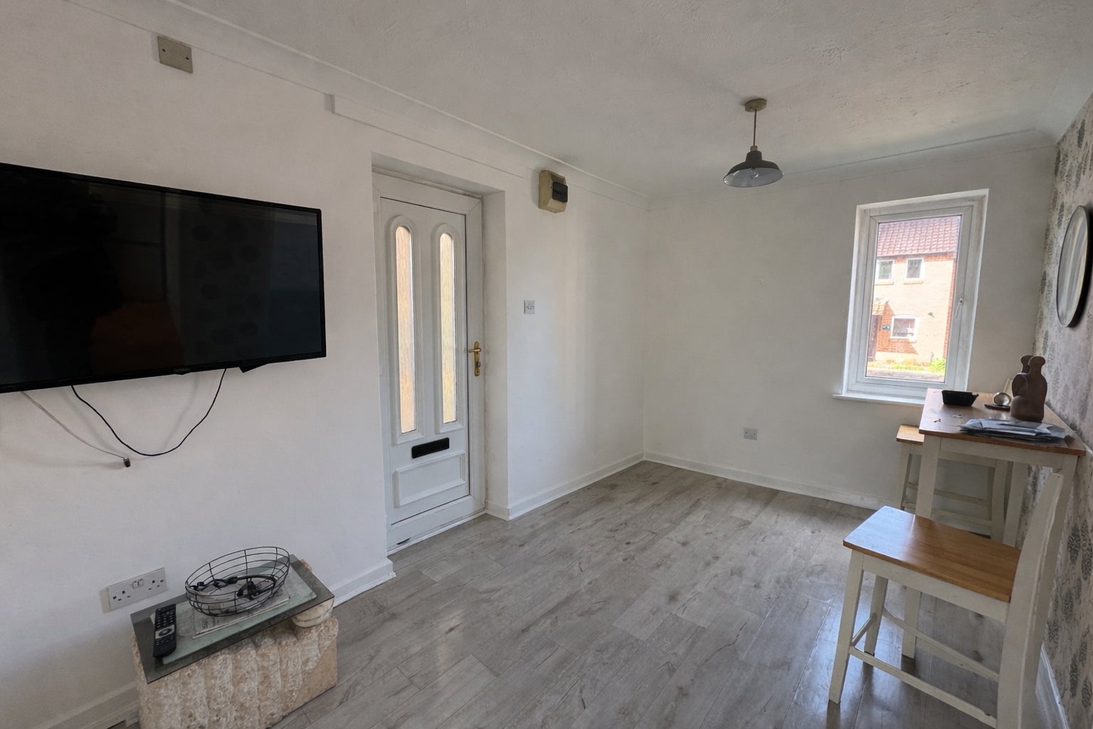 Flat Batchelor Close in Aylesbury
