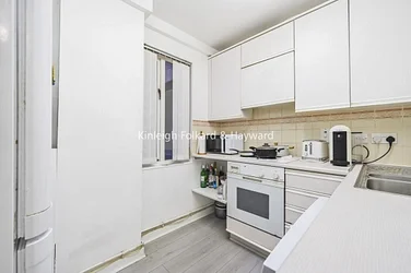 Flat Widmore Road in Greater London