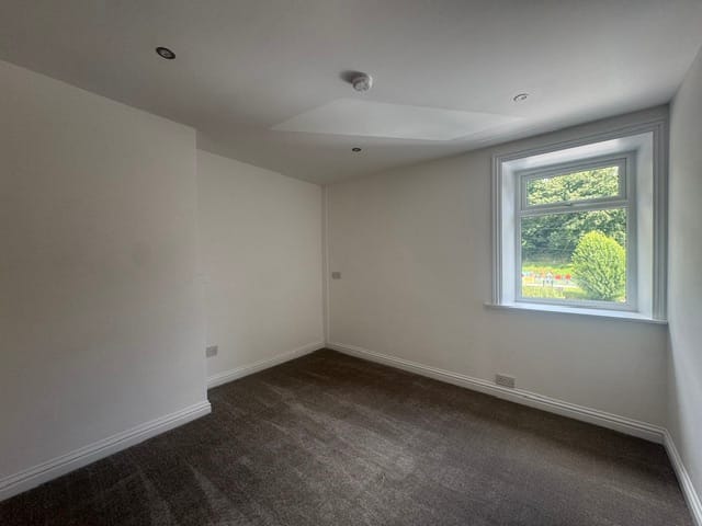 Flat Gisburn Road in Borough of Pendle
