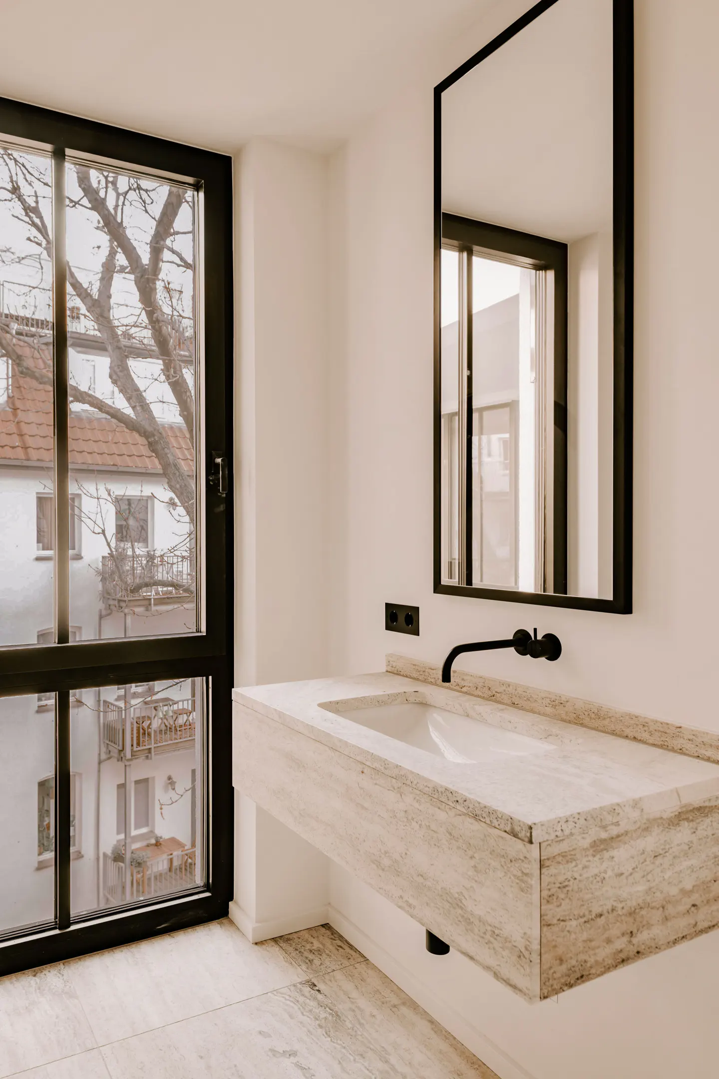Wohnung Linienstraße in Berlin