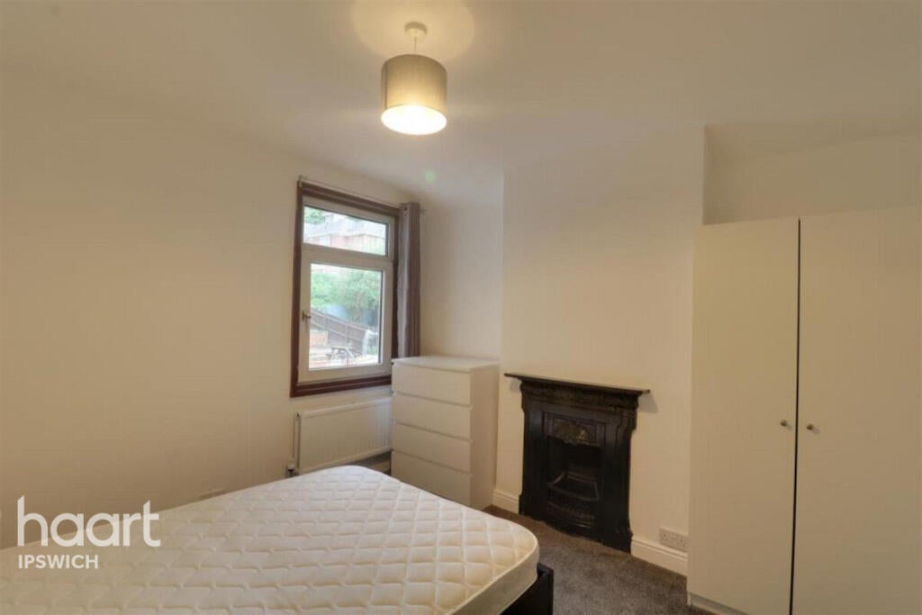 Room Burrell Road in Ipswich