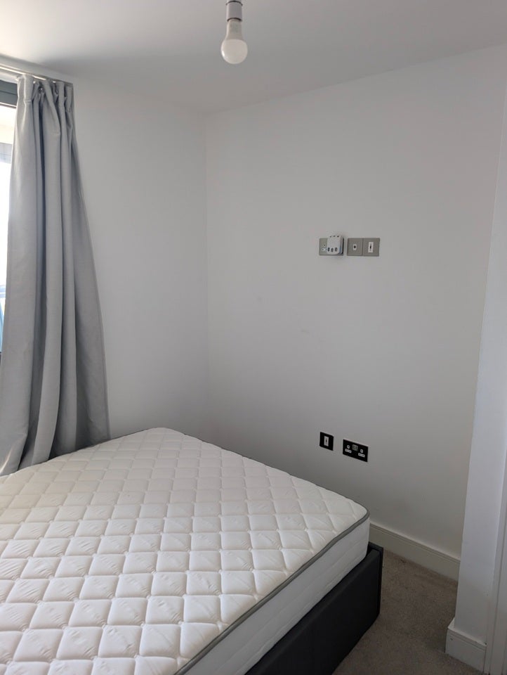 Flat Old Kent Road in Greater London