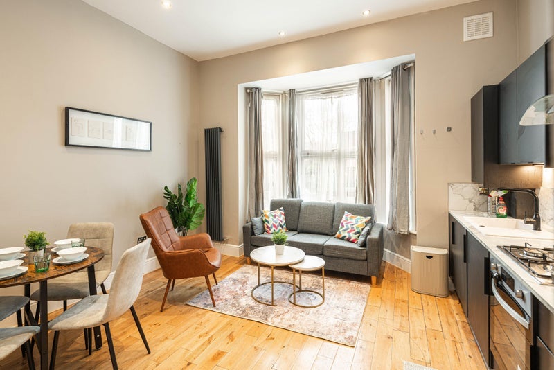 Flat Sydenham Road in Greater London