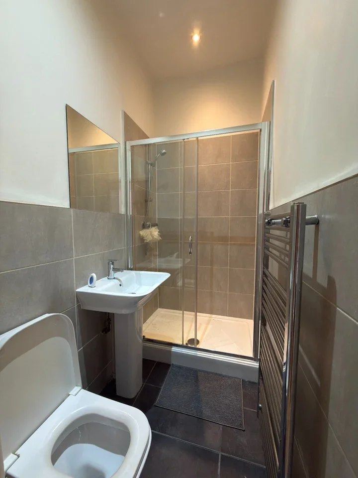 Room Bunce Street in Chester
