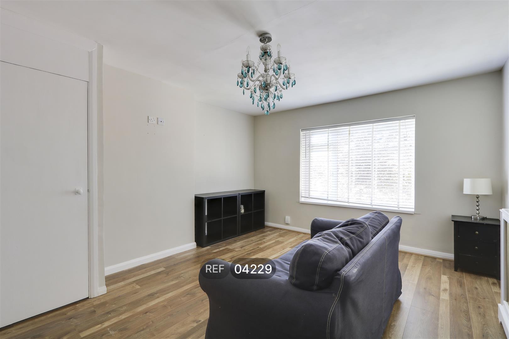 Flat Lechlade Road in Nottingham