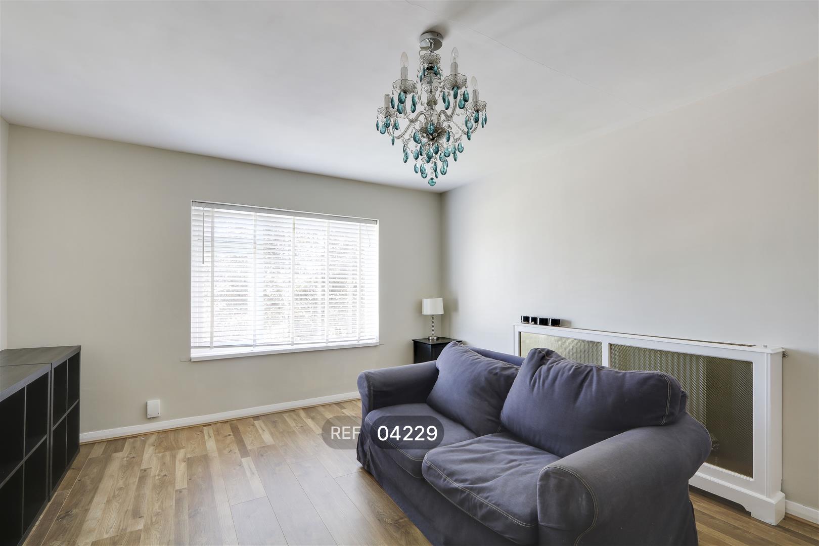 Flat Lechlade Road in Nottingham
