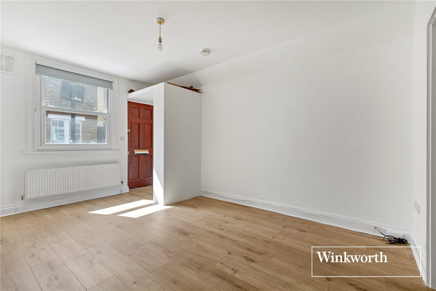 Flat Wooler Street in Greater London