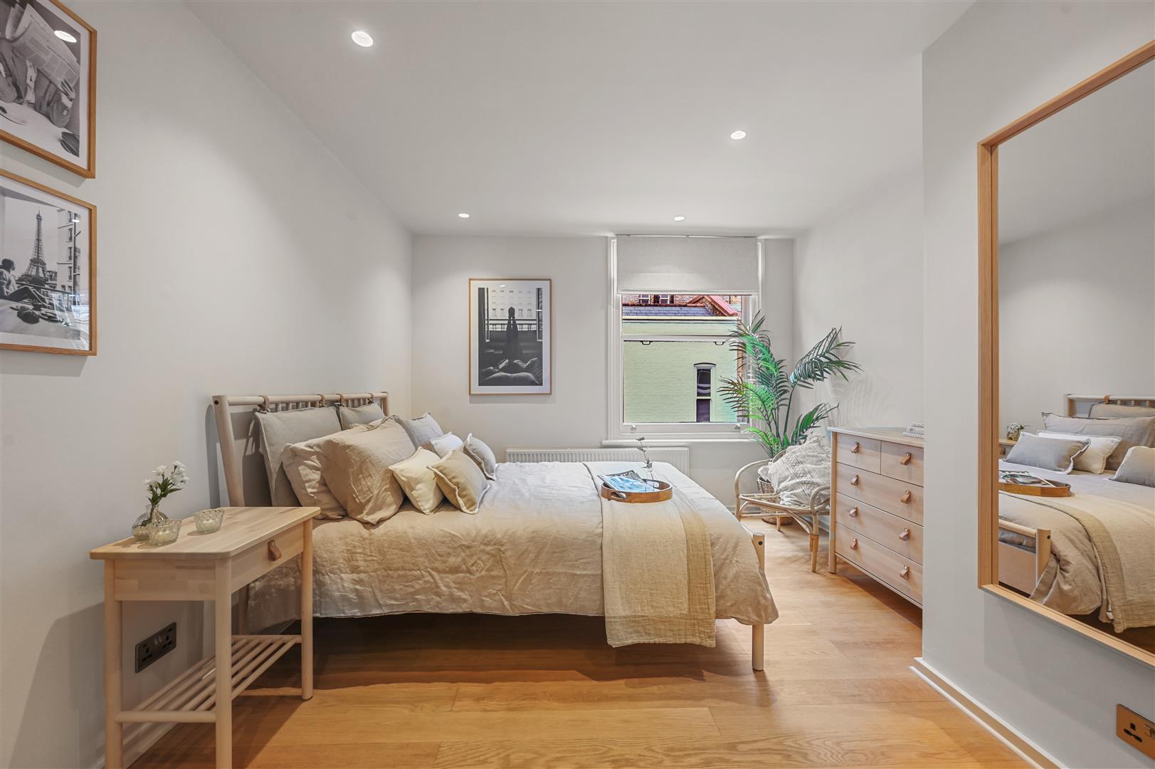 Flat Bingham Place in City of Westminster