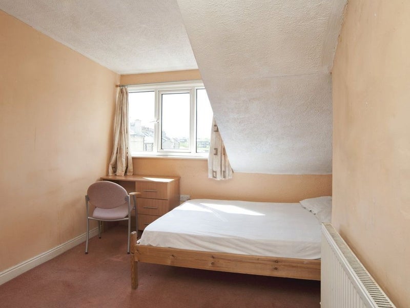 Room Little Horton Lane in Bradford