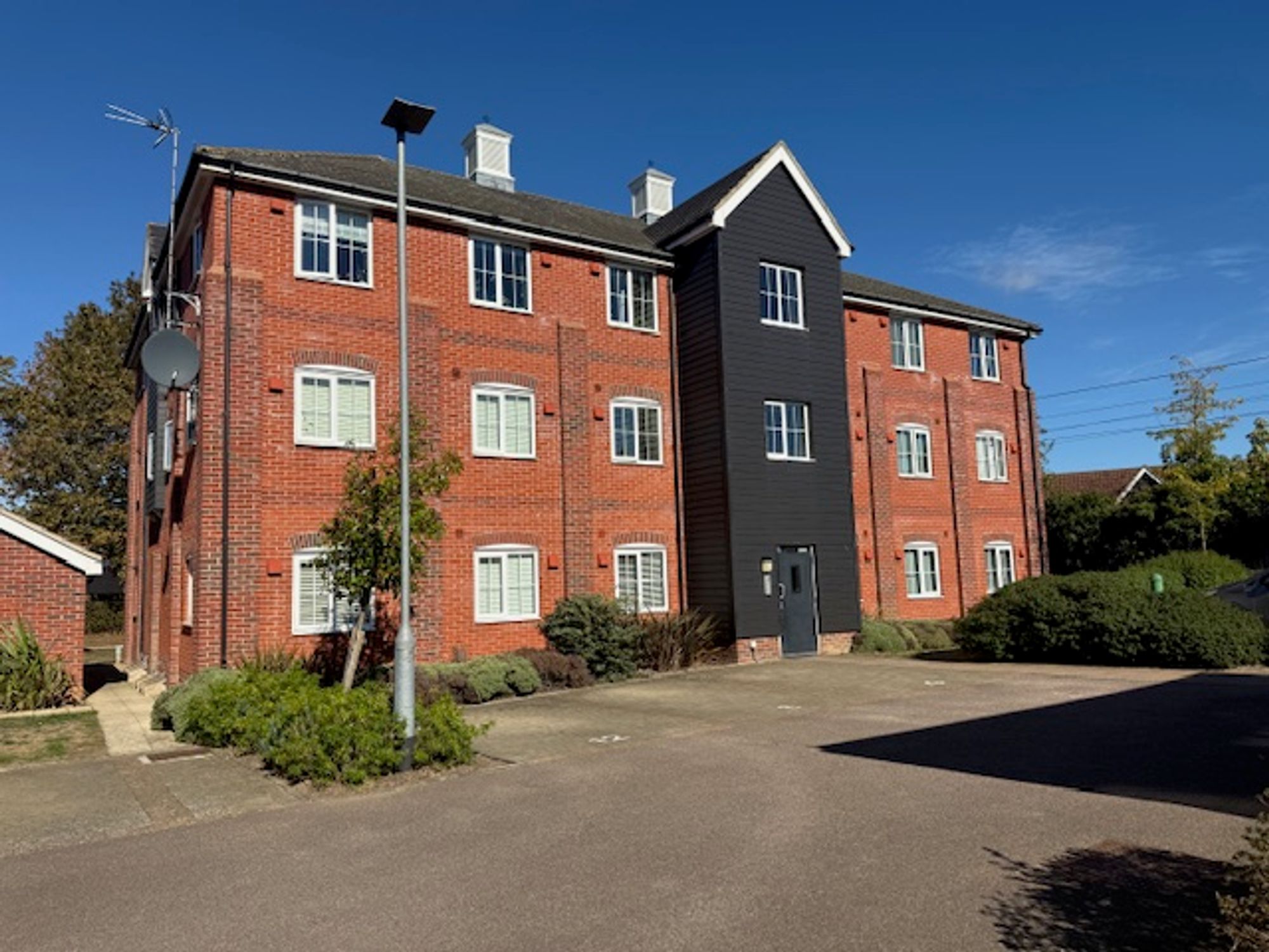 Flat Windsor Court in Brightlingsea