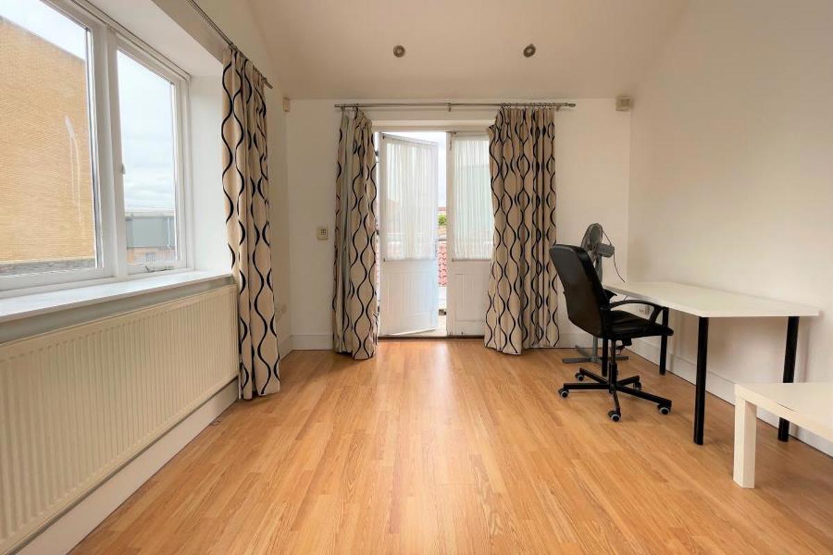 Flat West Street in Bristol