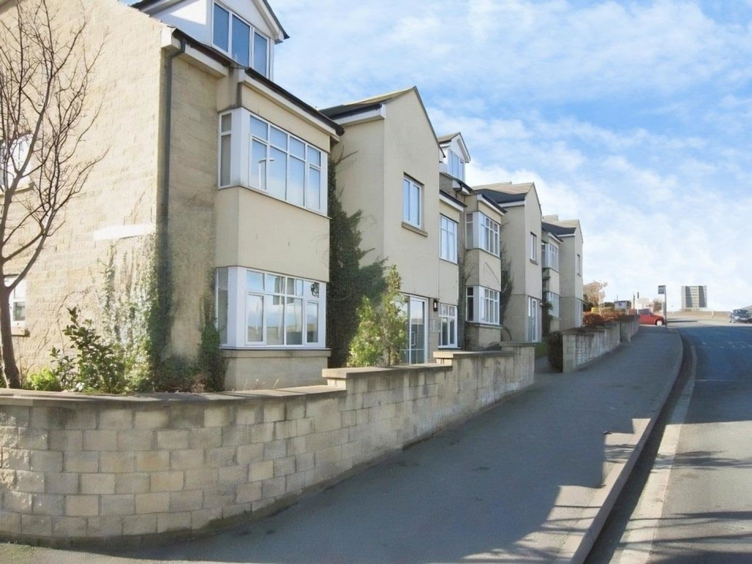 Flat Brookfield Avenue in Leeds