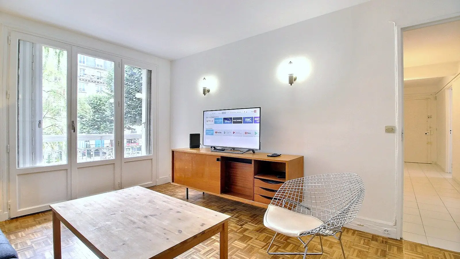 Flat Quai de la Gironde in Paris
