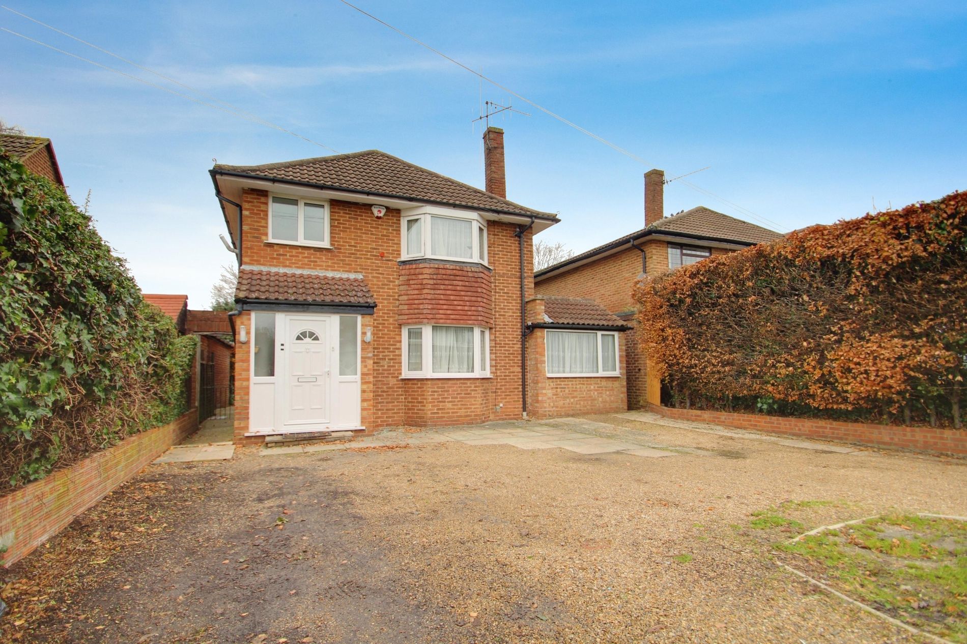 House The Poynings in Richings Park