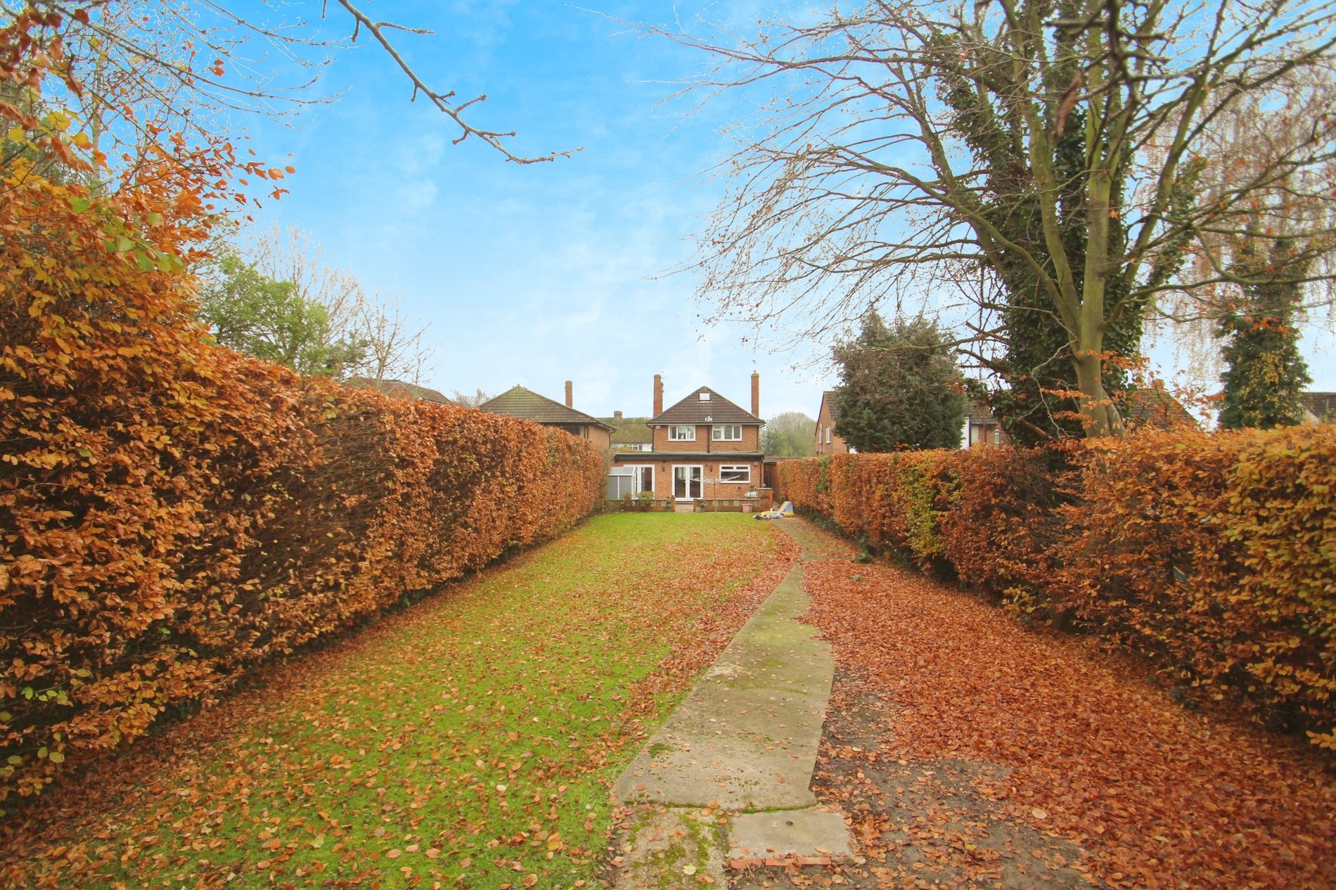 House The Poynings in Richings Park