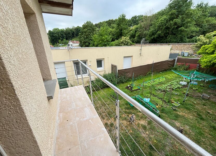 Flat Rue du Calvaire in Crézancy