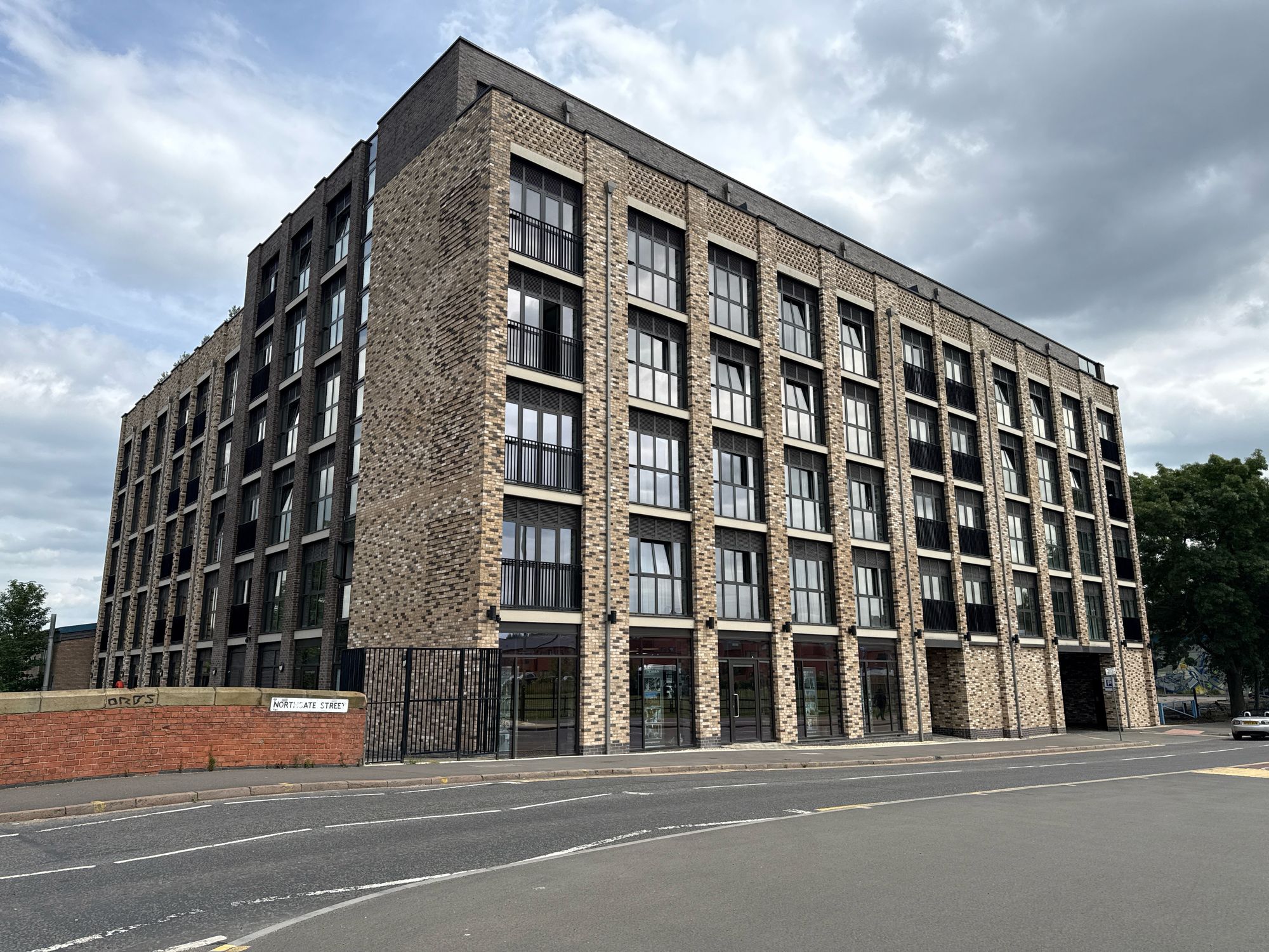 Flat Bowmars Lane in Leicester