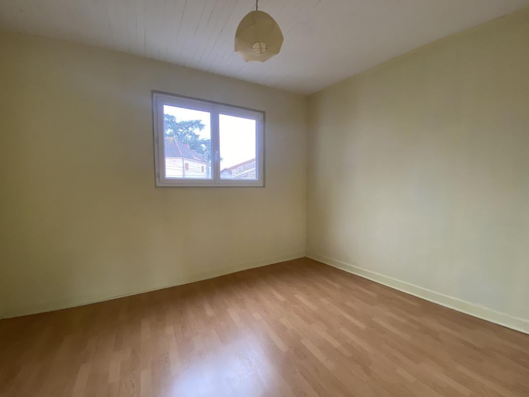Flat Rue du Passou in Sennecey-le-Grand