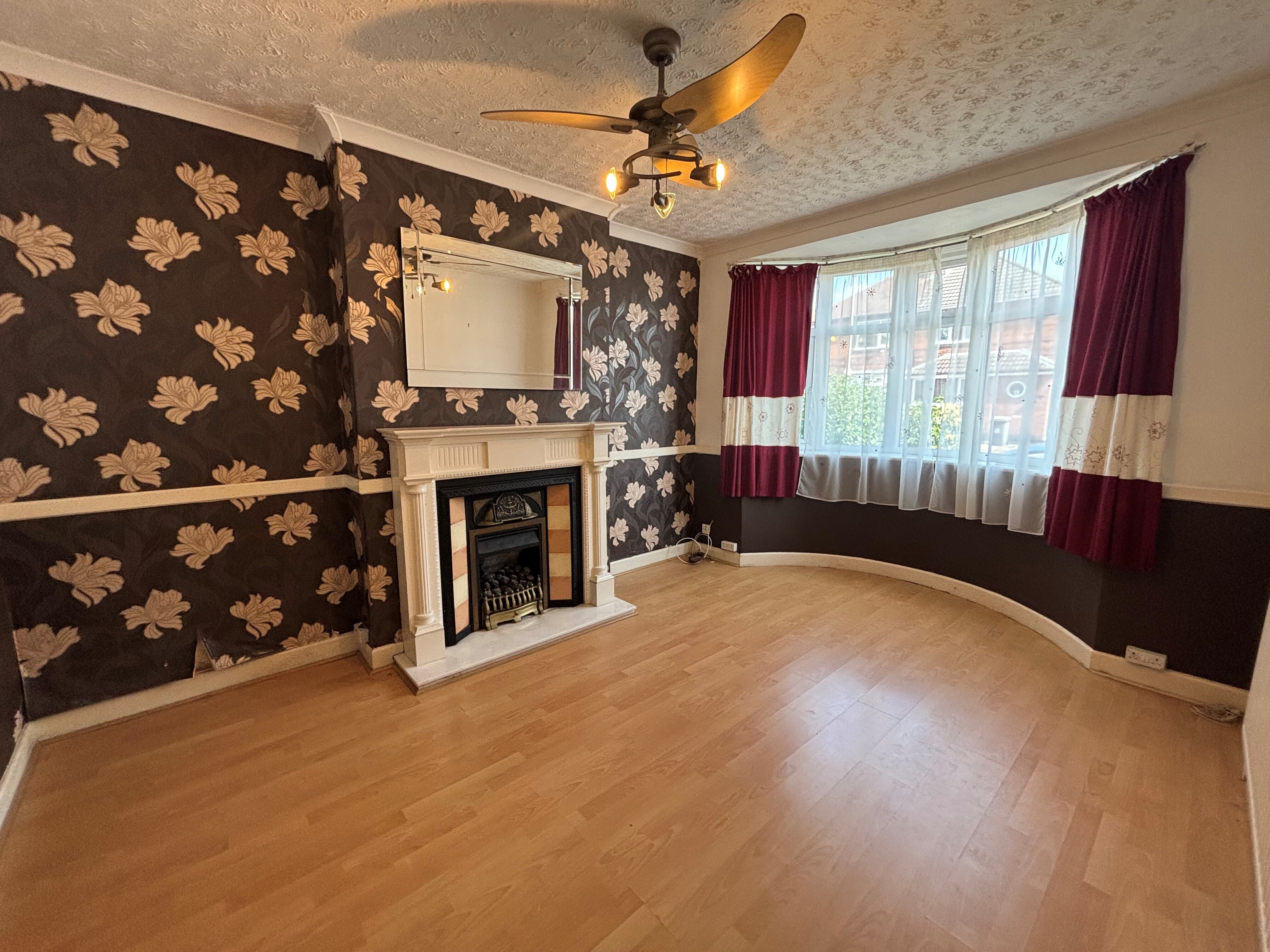 House Roydene Crescent in Leicester