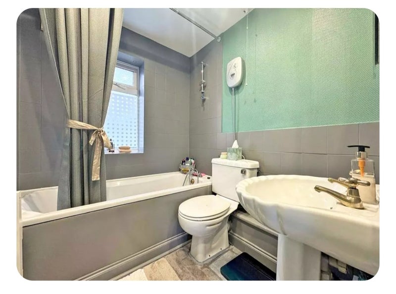 Room Belmont Close in Sandwell