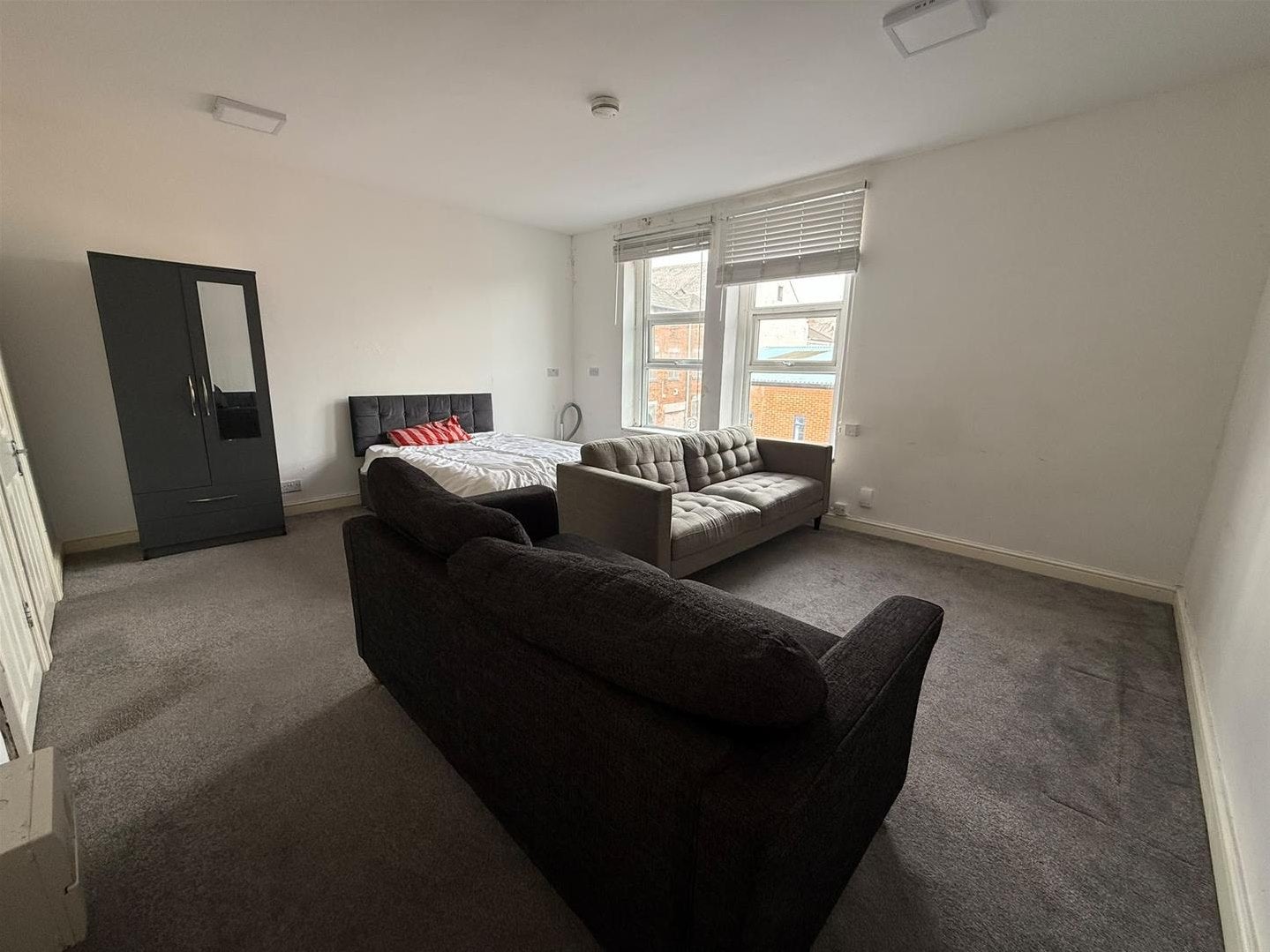 Flat Vernon Street in Bolton