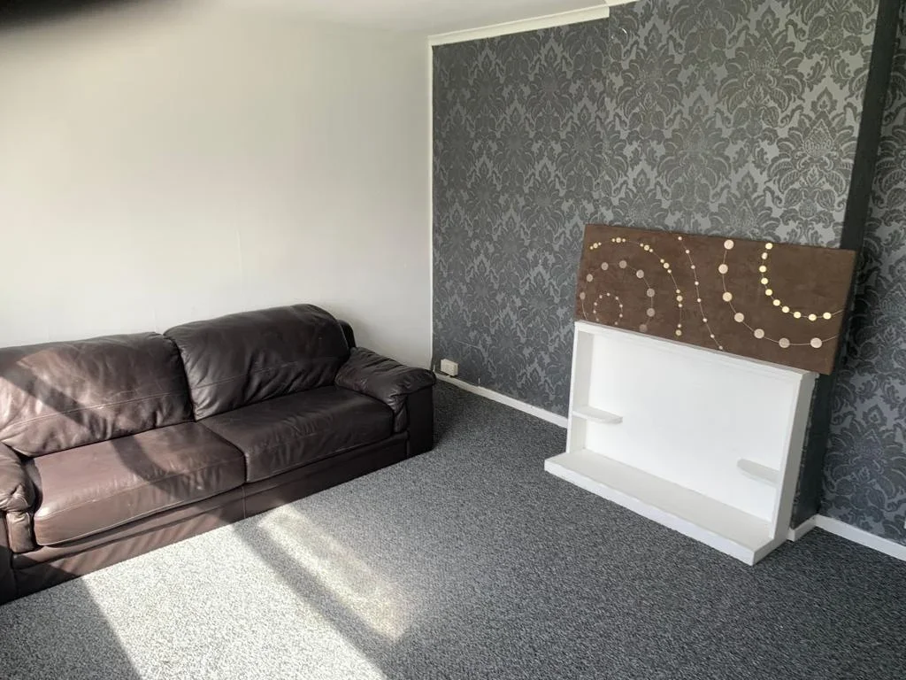 Room Quinton Road in Birmingham