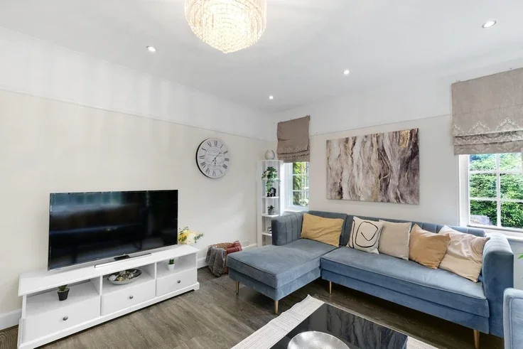 House Marlow Hill in High Wycombe