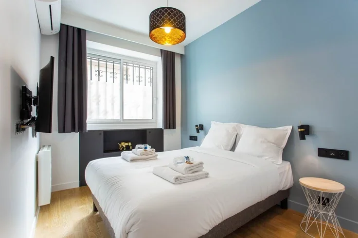 Appartement Rue de la Pierre Levée à Paris