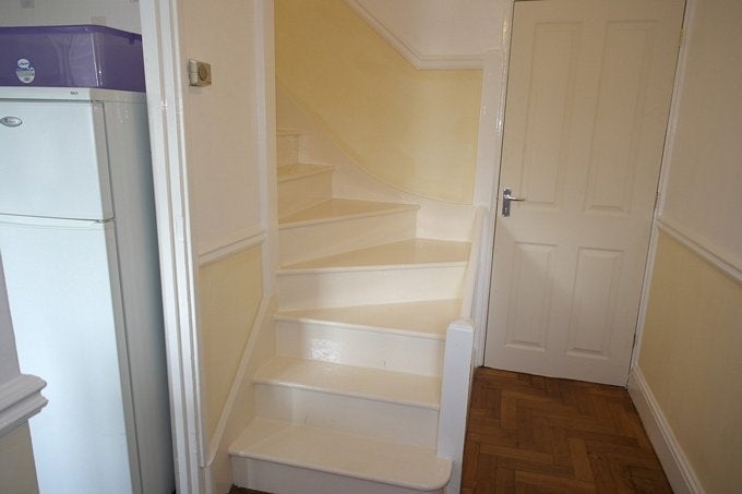 Room Hare Walk in Greater London