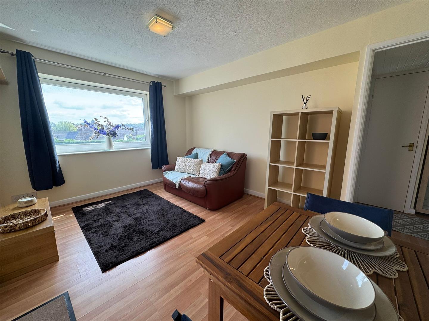 Flat Norbury Close in Derby