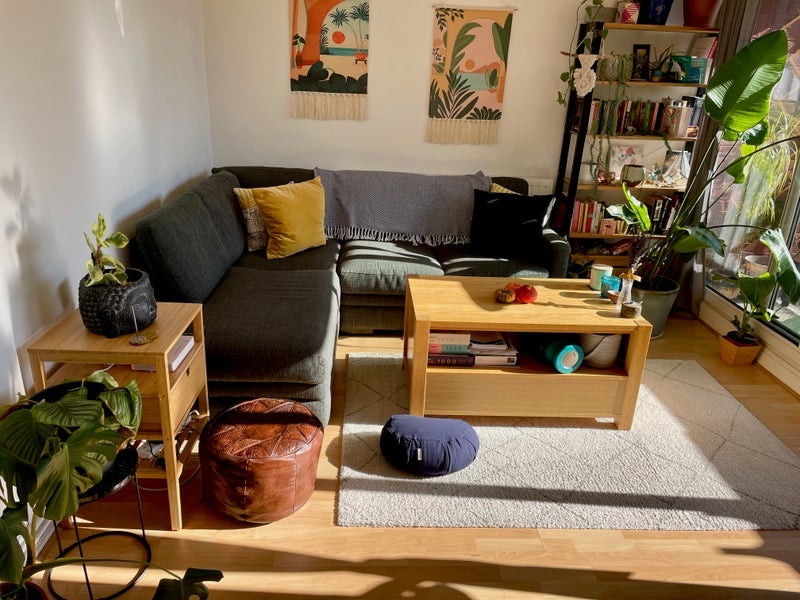 Room Ethnard Road in Greater London
