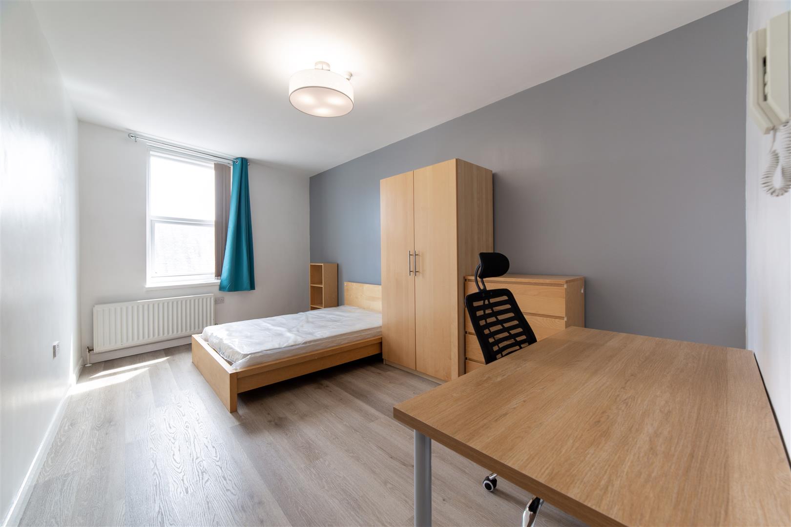 Flat Heaton Road in Newcastle upon Tyne