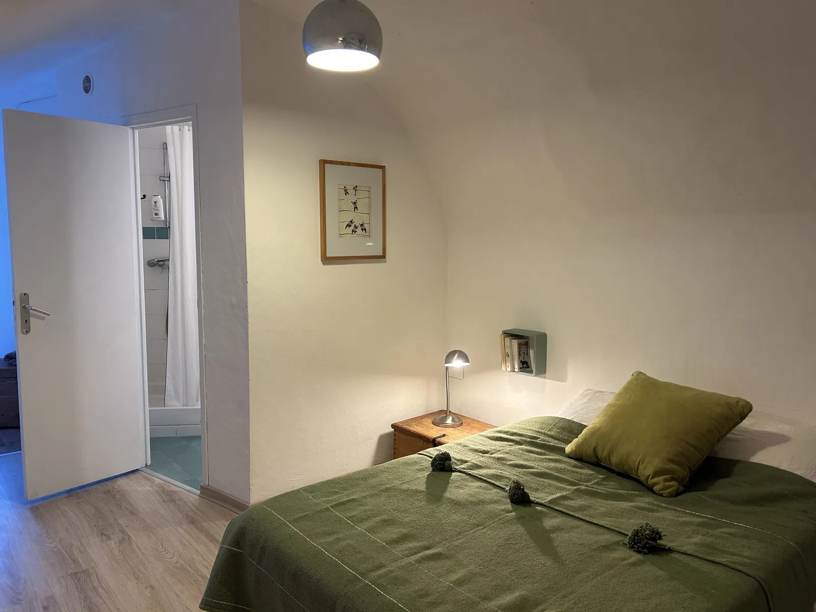 Chambre Rue des Auches à Lanas