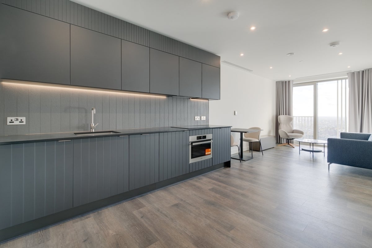 Flat Cherry Park Lane in Greater London