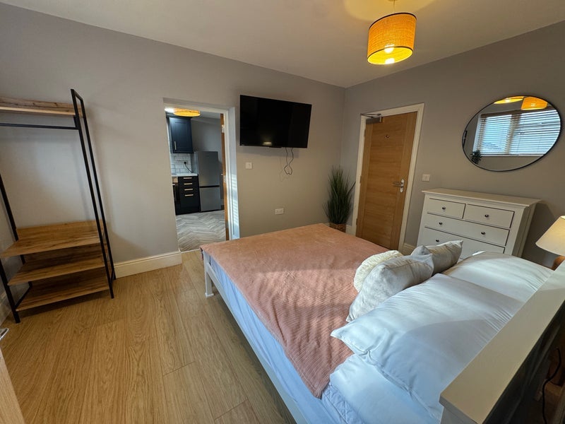 Flat Himley Road in Dudley