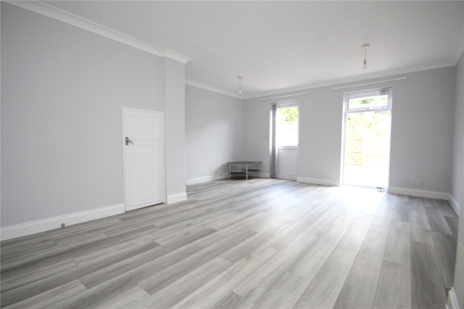 House Mellow Purgess Close in Basildon