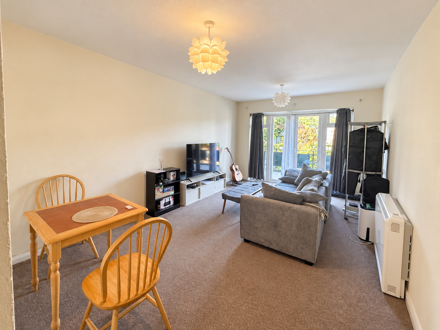 Flat Crofton Road in Greater London