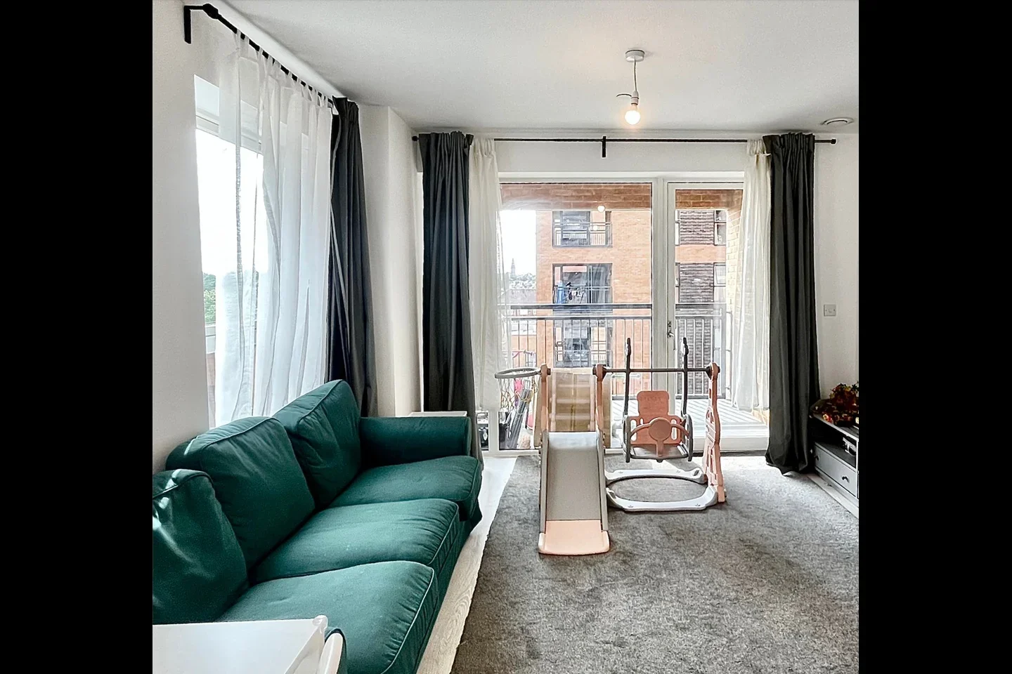 Flat East Acton Lane in Greater London